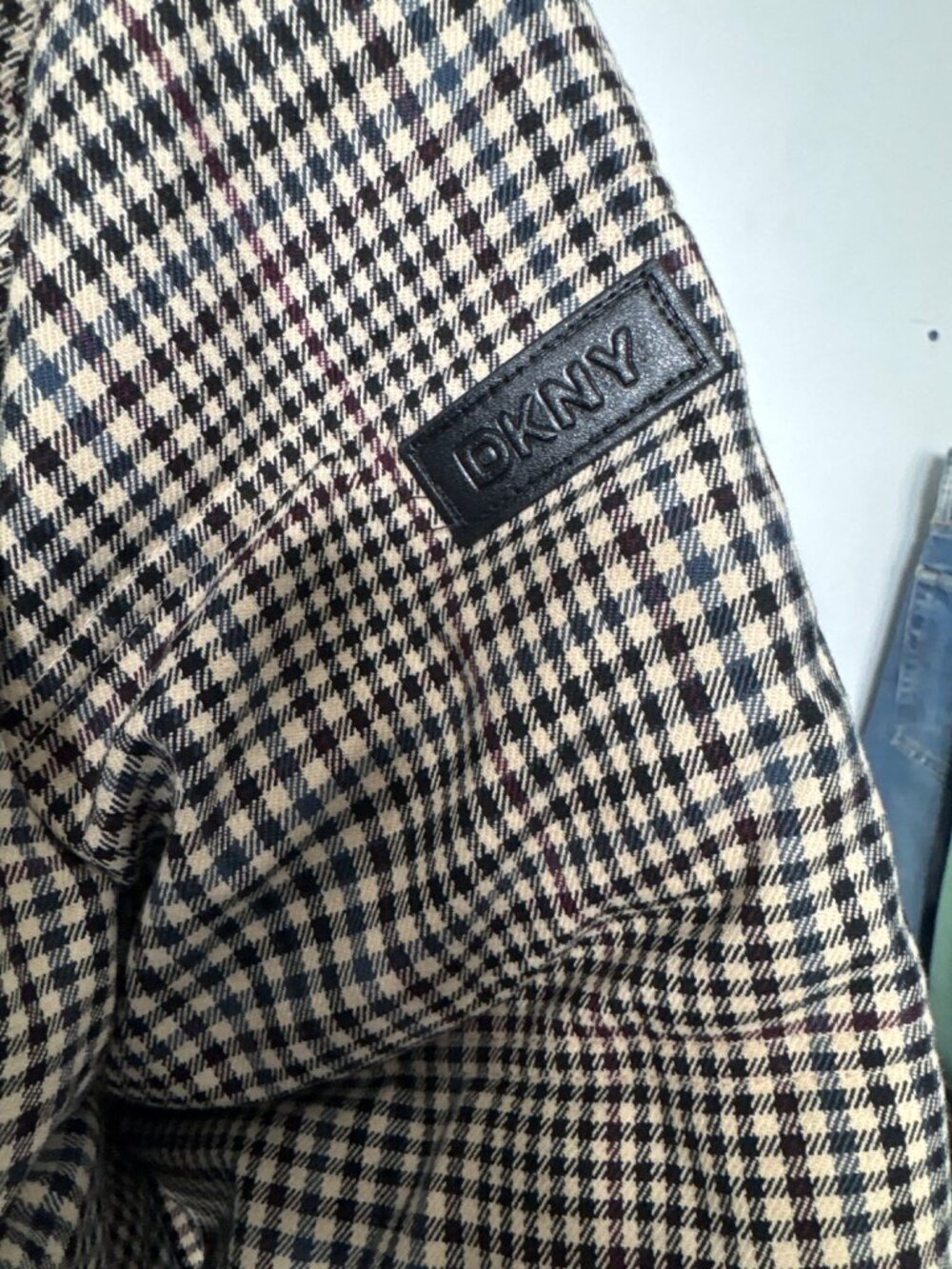 NWT DKNY Faux Fur Collar Zip Front Puffer Coat Heritage Plaid Womens Size Large - Picture 7 of 11